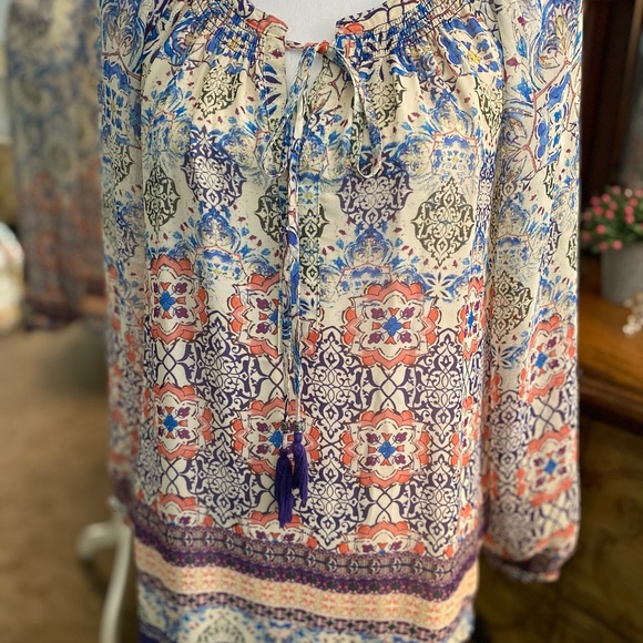 daniel rainn Bohemian Print Blouse w/tassels - Picture 1 of 6